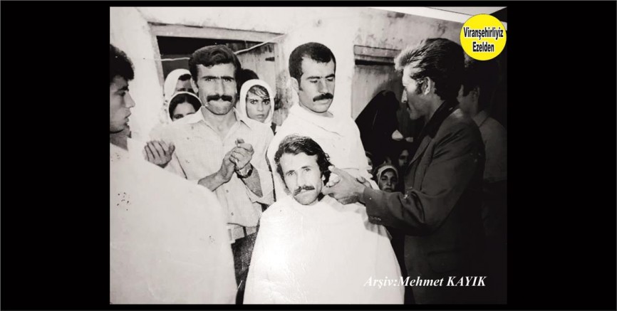 Viranşehir’de Berber Rammo Olarak Tanınan Ramazan Atkı, Neşet Erman, Kardeşi Mehmet Erman