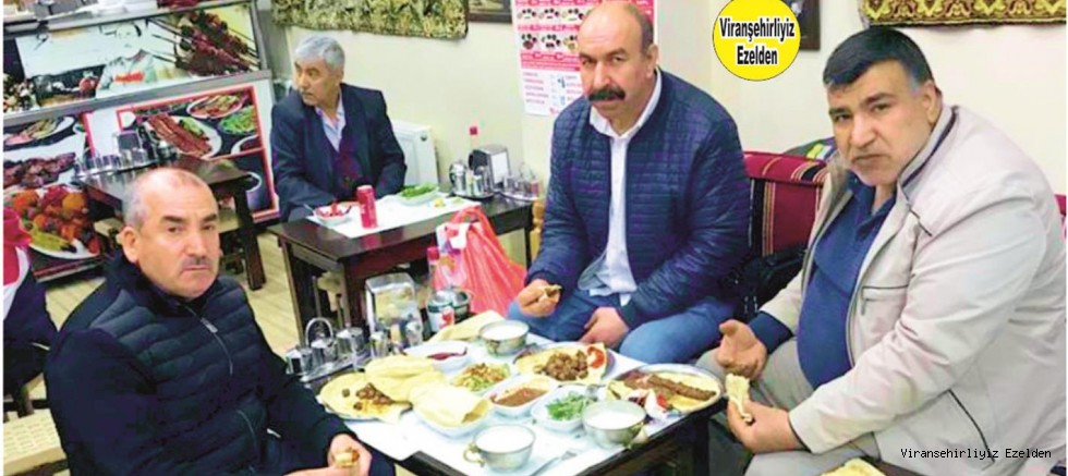 Viranşehir’de Çocukluktan beridir Arkadaş olan, Mehmet Coşkun, Hüseyin Bilici ve Hüsnü Çakar