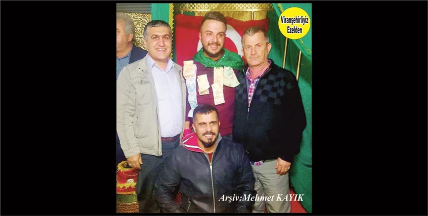 Viranşehir’de Düğün Töreninde Bir Araya Gelen Muhammed Nur Kar, Kemal Ardin, Necati Giley ve Yavuz Ateş