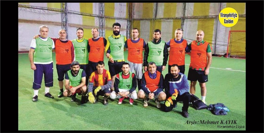 Viranşehir’de halı Saha Futbolundan kopamayan Eski Futbolculardan Remzi Akmeşe, İbrahim Akmeşe, Mehmet Kahraman ve