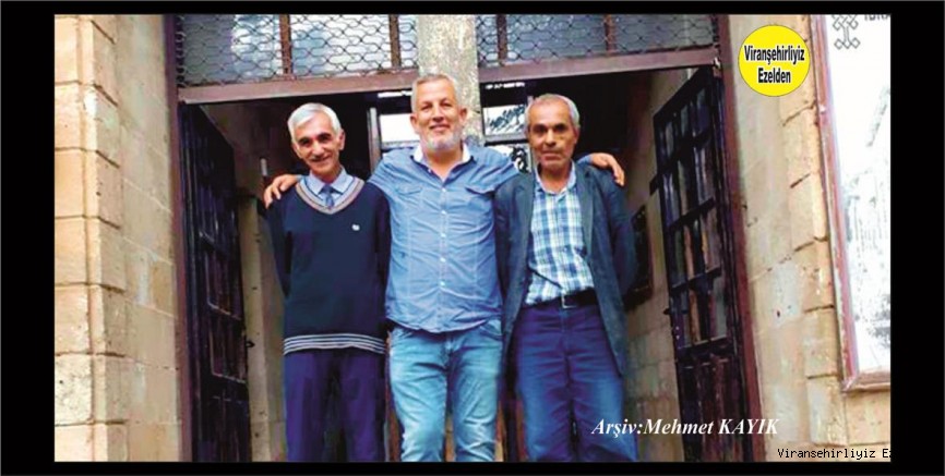 Viranşehir’de Kütüphane Müdürlüğü Personellerinden Murat Düz(Ammori), Eyyüp İncir ve Hasan Polatkol
