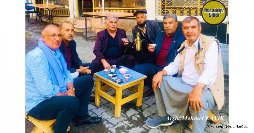 Viranşehir’de Mırra Kahveciliği Sektöründe Yıllarca Esnaflık yapmış, Sevilen Güzel İnsan Karadayı(Ahmet Barik), Hacı Cuma Koyuncu, Mehmet Ekinci, Zoro Dağ