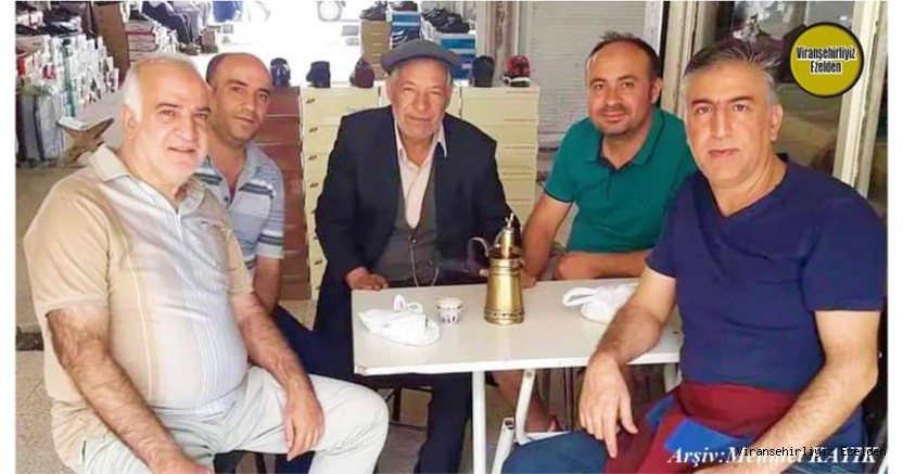 Viranşehir’de Mırra Sektöründe Yıllarca Esnaflık yapmış, Karadayı olarak Tanınan Ahmet Barik, Abdurrahman Serin, İlhan Yılnur ve Arkadaşları