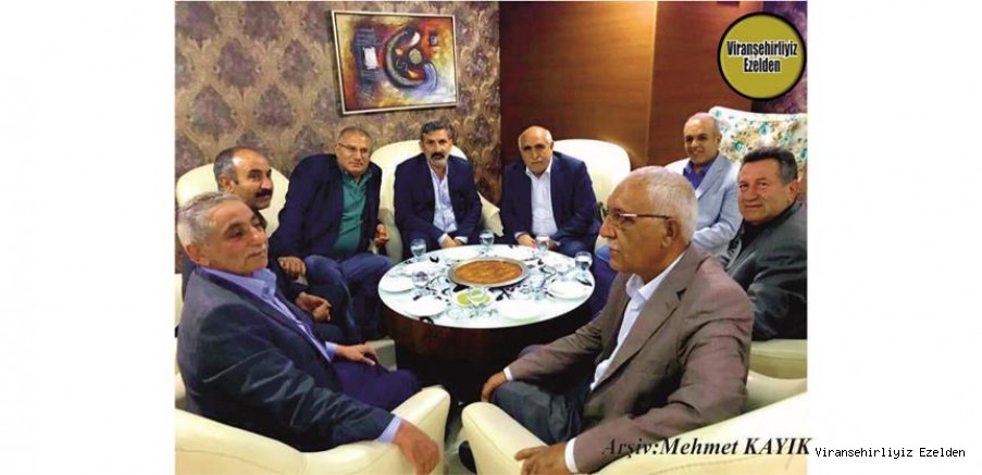 Viranşehir’de Sevilen Kanaat Önderlerimizden olan, Merhum Şeyhmus Göl, Avukat Mehmet Münir Öztürk, Rağıp Yazmacı, Mehmet Yüzücü, Ali Kuran, Haşim Anlı, Abdulkerim Etli ve Arkadaşı