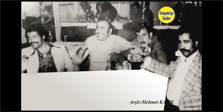 Viranşehir’de Simsar Mehmet olarak tanınan Merhum Mehmet Özkılavuz, Felek Taylan ve Abit Bayoğlu