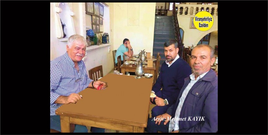Viranşehir’de Yetişmiş En Güzel Ustalarımızdan Berber Ekrem olarak tanınan Ekrem Önen, İbrahim Erol ve Özgür Önen