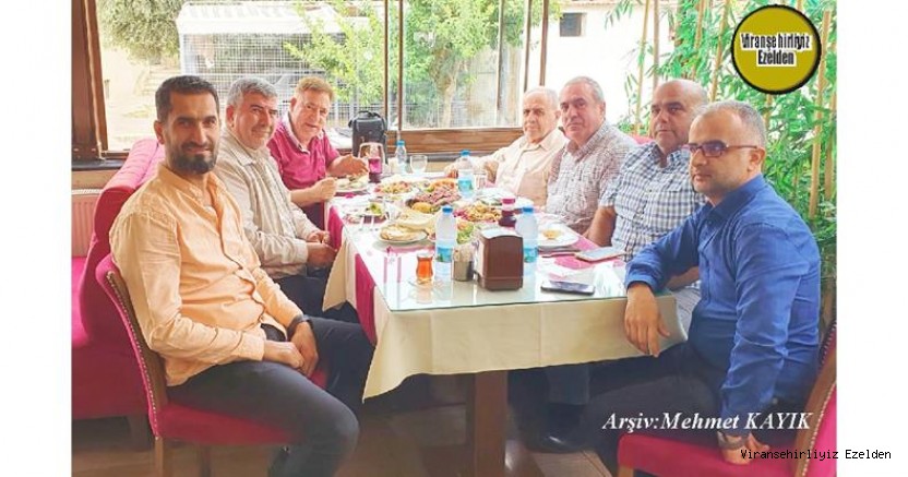 Viranşehir’de Yıllarca Çeşitli Sektörlerde Esnaflık yapmış, Mehmet Said Dursun, Salih Tiryaki, Mustafa Dursun, Özgür Kanat, Emekli Müdür Halil Güzel, Hasan Sağır ve İbrahim Unutkan