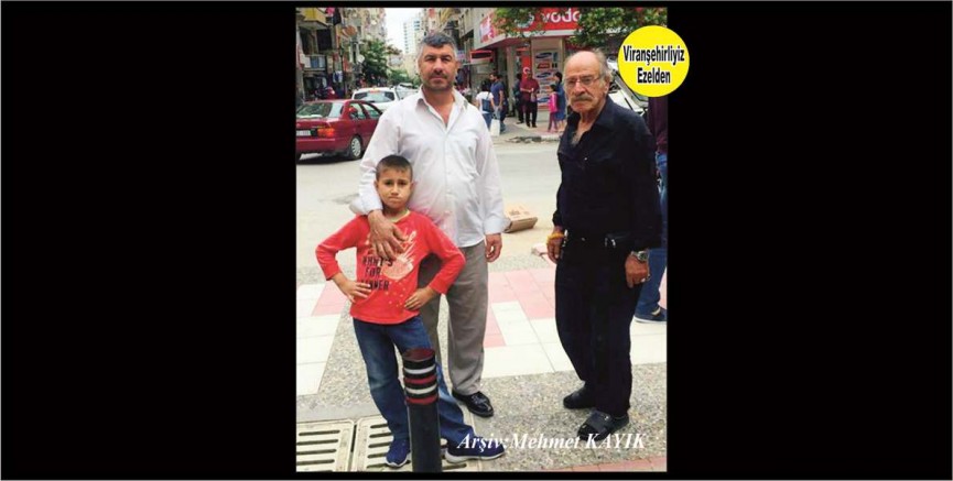 Viranşehir’de Yıllarca Demircilik Sektöründe Esnaflık yapmış, İzmir’de Yaşayan, Münir Kaya ve Oğlu Şeyhmus Kaya