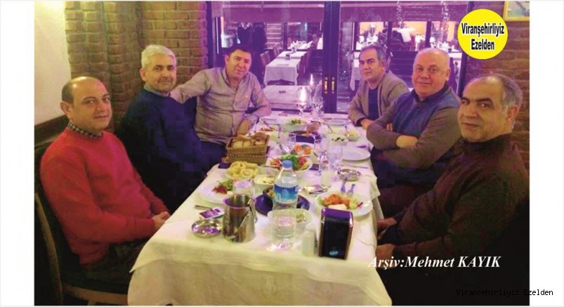 Viranşehir’de Yıllarca Eczacılık yapmış, Eczacı Turan N.Kunt Gazeteci Mehmet Oktay, Doktor Önder Önen, Doktor Burhan Güzel, Eczacı Nihat Uluğtürken 