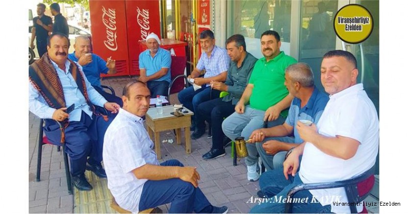 Viranşehir’de Yıllarca Kahvecilik Sektöründe Esnaflık yapmış, Sevilen İnsan İbrahim Kırmızı(Karo) Mehmet Öztürk, Lokman Ökmen, Abdurrezzak(Apo) Yüksel, Hamo Geçgel, Cemal Gözetmen