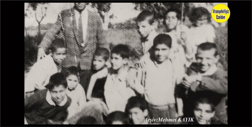 Viranşehir’de Yıllarca Öğretmenlik Yapmış, Merhum Necati Erol(Necat Hoca), Eski Öğrencileri