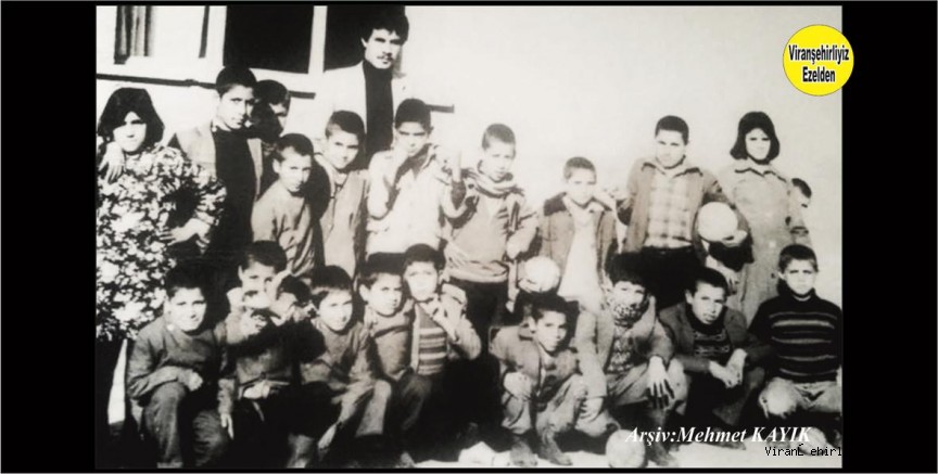 Viranşehir’de Yıllarca Öğretmenlik Yapmış, Sevilen İnsan Emekli Öğretmen Beşir Önen, Eski Öğrencilerinden Ali Çiçek ve Arkadaşları