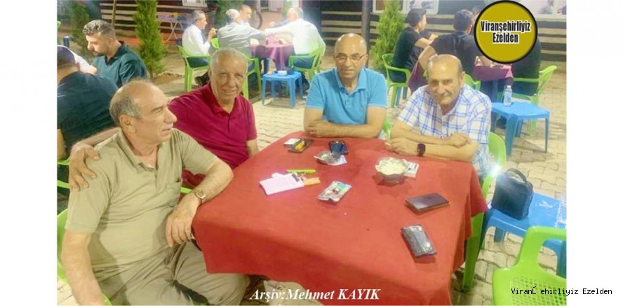 Viranşehir’de Yıllarca Öğretmenlik Yapmış, Sevilen İnsan Emekli Öğretmen Mehmet Fahri Kaya, Emekli Öğretmen Kemal Kunt, Sıraç Kırıcı ve Abdurrahim Duygu