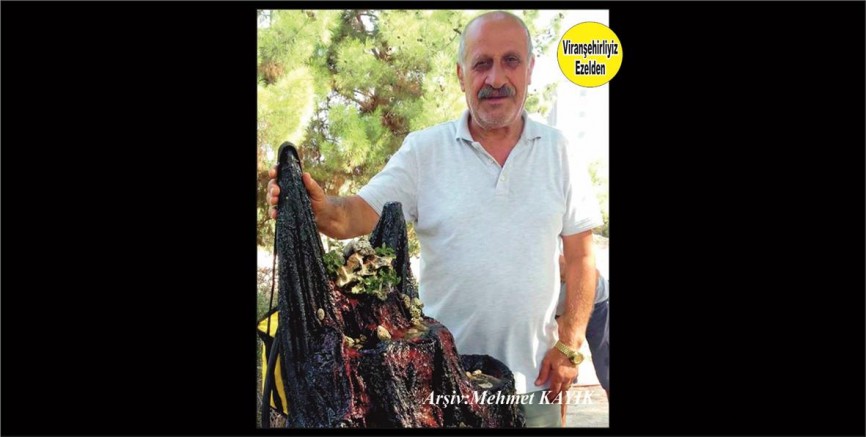 Viranşehir’de Yıllarca Öğretmenlik yapmış, Şimdi İzmir’de Yaşayan, Sevilen İnsan Mehmet Yılmaz