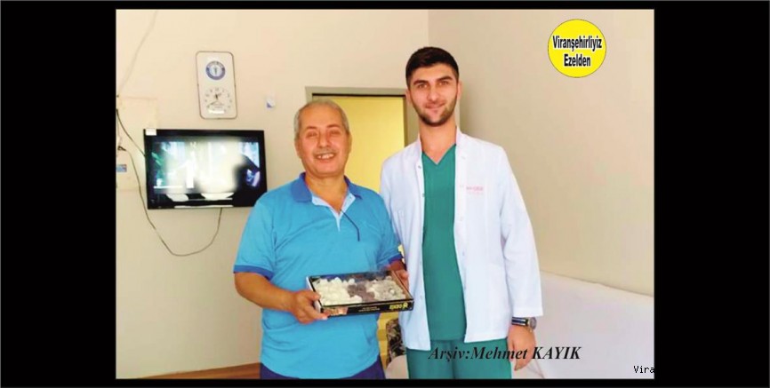 Viranşehir Devlet Hastanesi Personellerinden Hacı Şerif Turgut ve MR Teknisyeni Serkan Çelik Bayramda  Bile Fedakarlık Yaparak İzine Çıkmadılar