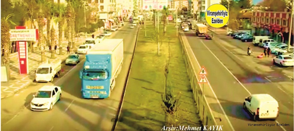Viranşehir Dörtyol Mevkiisi Şanlıurfa Karayolu