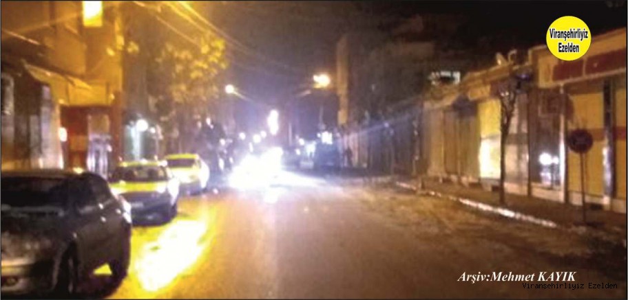 Viranşehir Eski Derik Caddesinin Gece Görüntüsü 