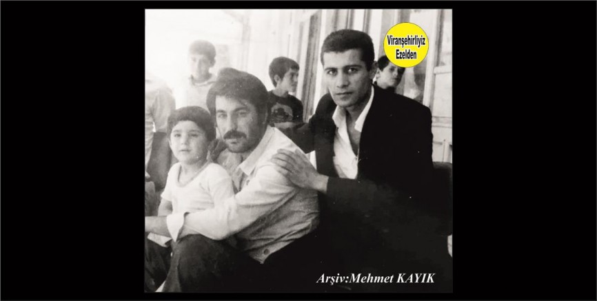 Viranşehir Gazetesinin Sahibi Usta Gazeteci Merhum Eyyüp Seyrek(Eyyê Ğezzê), Oğlu Gazeteci Turan Seyrek ve Arkadaşı Mehdi Oğuz