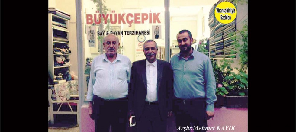 Viranşehir Giyimciler ve Terziler Odası Başkanı Mahmut Yılmaz, Usta Terzi Mahmut Büyükçepik ve Oğlu Hüseyin Büyükçepik