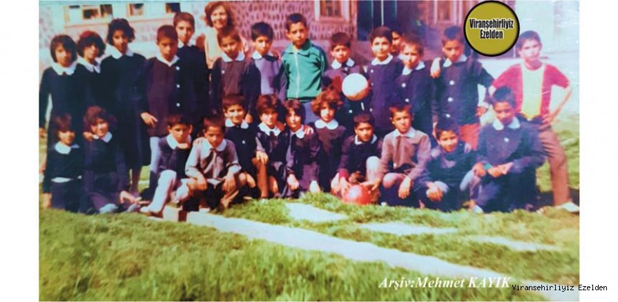 Viranşehir Göl İlkokulu 1985 Yılı 5/B Sınıfı Eski Öğrencilerinden  