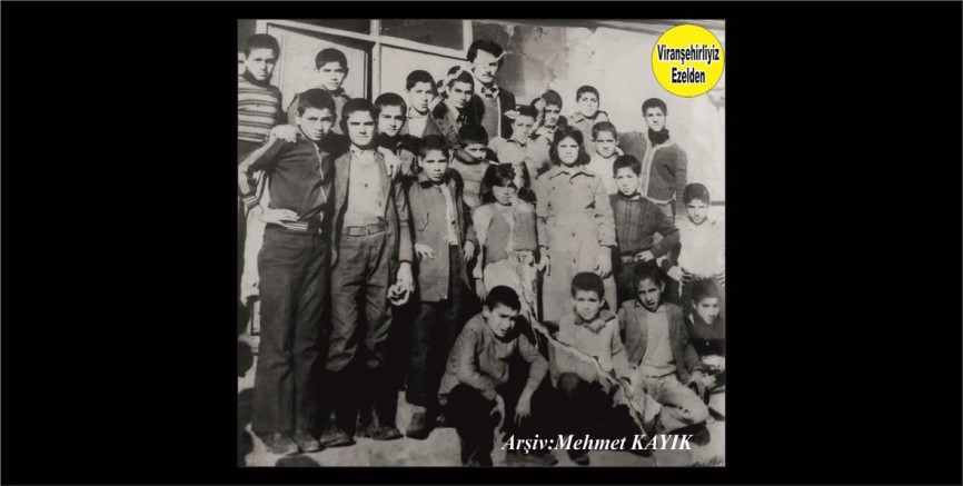 Viranşehir Göl İlkokulu Öğrencilerinden Abdullah Karadağ ve Arkadaşları  1970 li Yıllar
