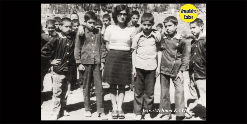 Viranşehir Göl İlkokulu Öğrencilerinden Mehmet Berzani Kumruaslan, Halil Küçük Zülfikar Sevmezler, Cuma Yalçın, Mustafa Yaver Öğretmen Şükran Küçükbayrak