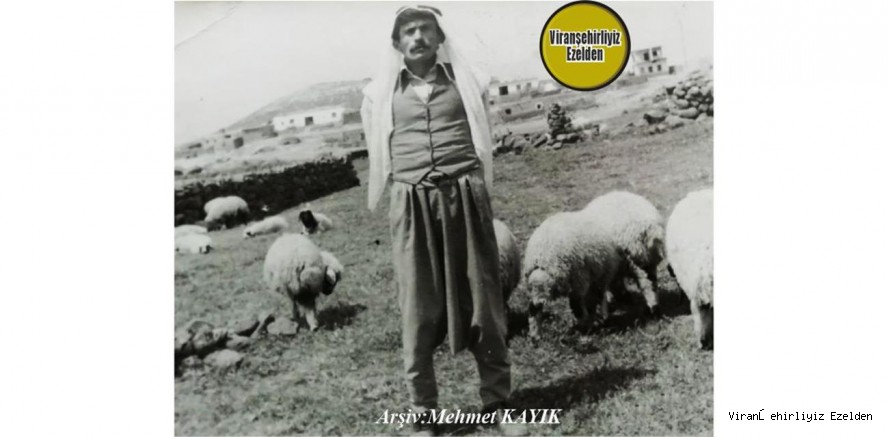 Viranşehir Atatürk İlkokulunda 1979 Yılında Öğretmenlik Yapmış, Sevilen İnsan Öğretmen Eşref Yurdasiper