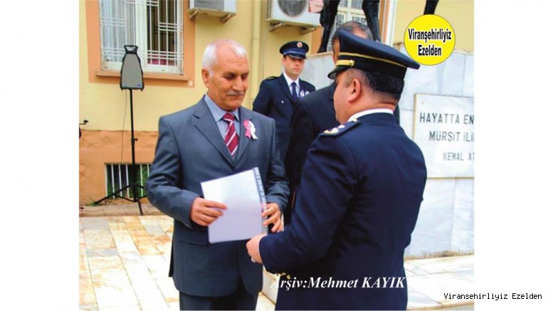 Viranşehir İlçe Emniyet Müdürlüğünde yıllarca Bekçi olarak görev yapmış, Hamza Tepeli