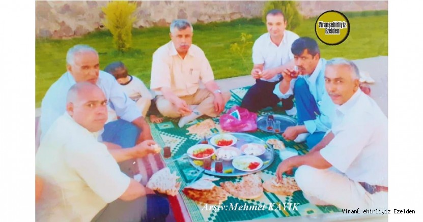 Viranşehir İlçe Milli Eğitim Emekli Müdürü Ömer Sağır, Eski Personeli Baki Güden ve Arkadaşları