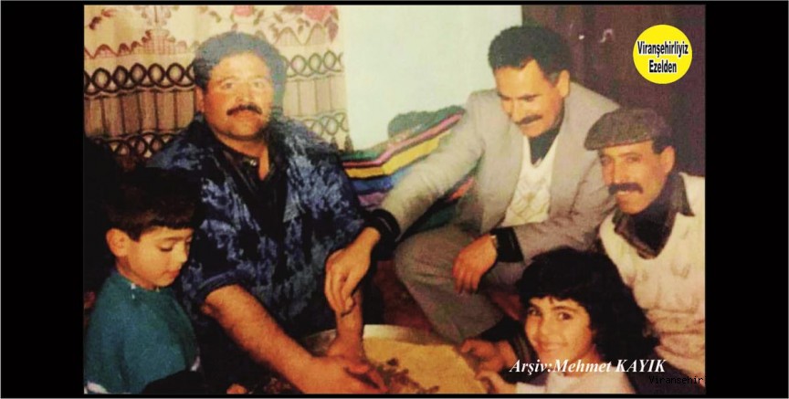 Viranşehir’in Yetiştirdiği en Sempatik Değerlerden olan Baba Recco Lakabıyla Tanınan Merhum Recep Açık, Gazozcu Bilal Olarak Tanınan Güzel İnsan Merhum Bilal Özilice