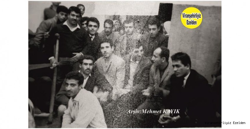 Viranşehir  Kasaplar Çarşı Sokağında Yıllarca Ayakkabı Sektöründe Esnaflık yapmış, Sevilen İnsan Merhum Şeyhmus Baysal ve Arkadaşları