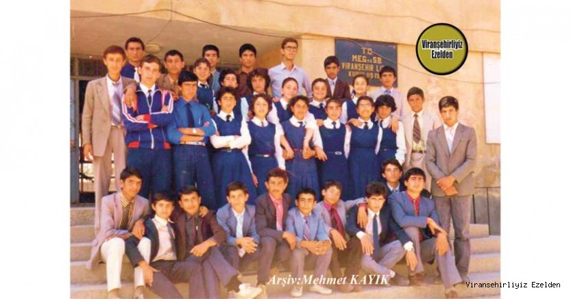 Viranşehir Lisesi 1983 Yılı 9/A Sınıfı Eski Öğrencilerinden, Abdurrahman Çakar, Veysel Tepeli, Metin Akıncı ve Arkadaşları