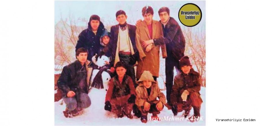 Viranşehir Lisesi 1985-86 Yılı Eski Öğrencilerinden, Kadir Keskinbıçak, Hüseyin Keskinbıçak, Adnan Erol, Ali Keskinbiçak ve Şeyhmus İnanç