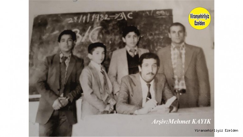 Viranşehir Lisesi 3 C Sınıfı Eski Öğrencilerinden Mehmet Yıldız, Hüseyın Kıvrak ve Arkadaşları
