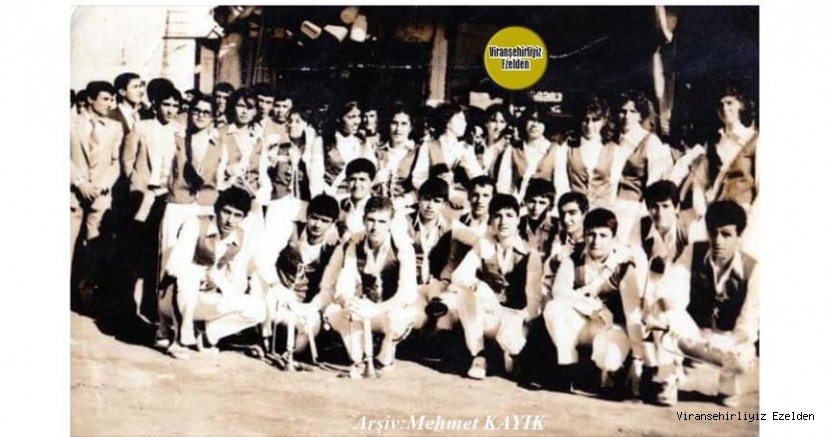 Viranşehir Lisesi Bando Takımı Eski Öğrencilerinden Şakir Yeğen, Hasan Gezgör, Mehmet Yıldız, Ethem Akyürek, Şeyhmus Özkan, Ahmet Orhan ve Arkadaşları