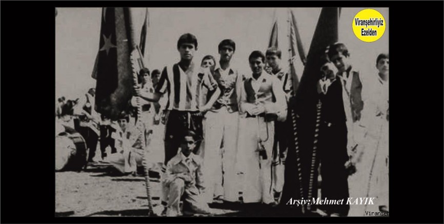 Viranşehir Lisesi Bando Takımı Öğrencilerinden, Mehmet Yıldız, Fethi Güzelse, Halil Yılmazer, Şakir Yeğen ve Arkadaşları