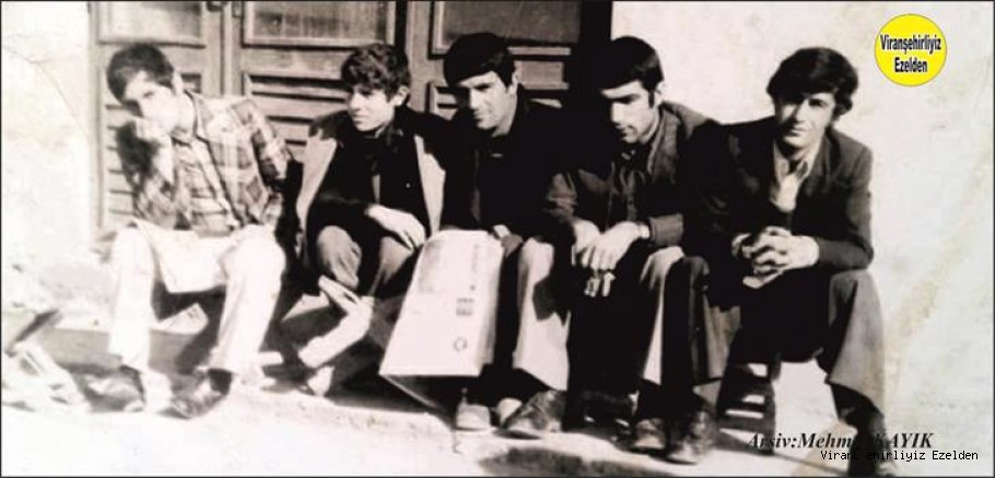 Viranşehir Lisesi Eski Öğrencilerinden Ali Bağçalı, Hüseyin Almaz, Abdurrahim Anyığ, Kemal Kudin ve Mehmet Fahri Kaya