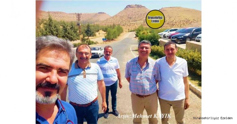 Viranşehir Lisesi Eski Öğrencilerinden Aynı Sınıfta Yıllarca Beraber okumuş, Mustafa Özalkak, Ali Orman, Halil Polat, Bahadır Korkmaz ve Abbas Veysanoğlu