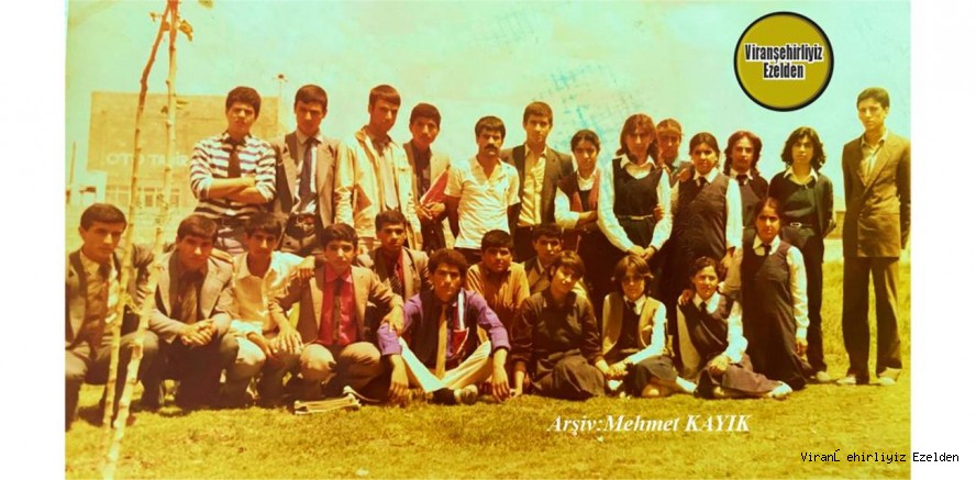 Viranşehir Lisesi Eski Öğrencilerinden, Mahmut İncir, Merhum Halil Polat, Bayram Aydar, Öğretmen Mehmet Behlül