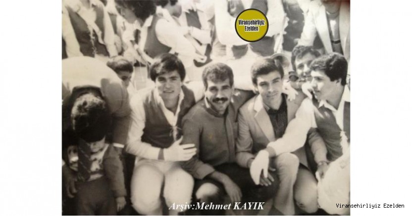 Viranşehir Lisesi Eski Öğrencilerinden Merhum Vecdi Öztop, Ahmet Orhan, Mustafa Kalender ve Berber Mahmut Yaşar