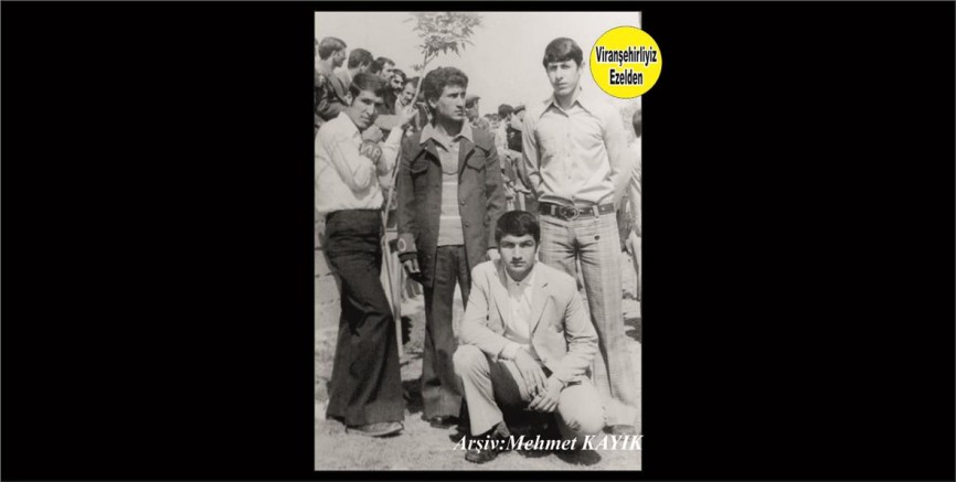 Viranşehir Lisesi Öğrencilerinden Ahmet Ezberci, Sinan İpek, Eyyüp Sevmezler ve Merhum Mehmet Kalender