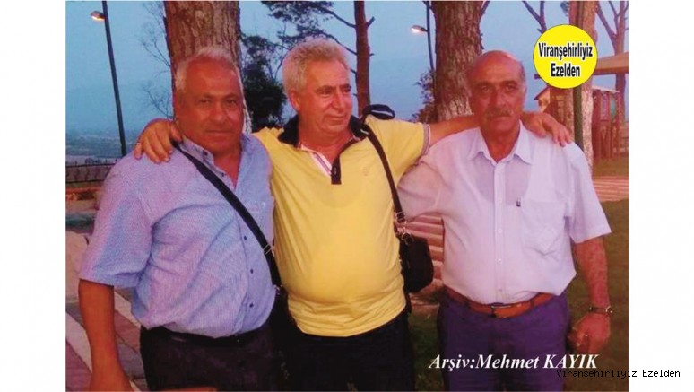 Viranşehir PTT Emekli Memurlarından Mehmet Büyükturan, Emekli Tapu Müdürü Halil Güzel ve Usta Berber Eyyüp Ege