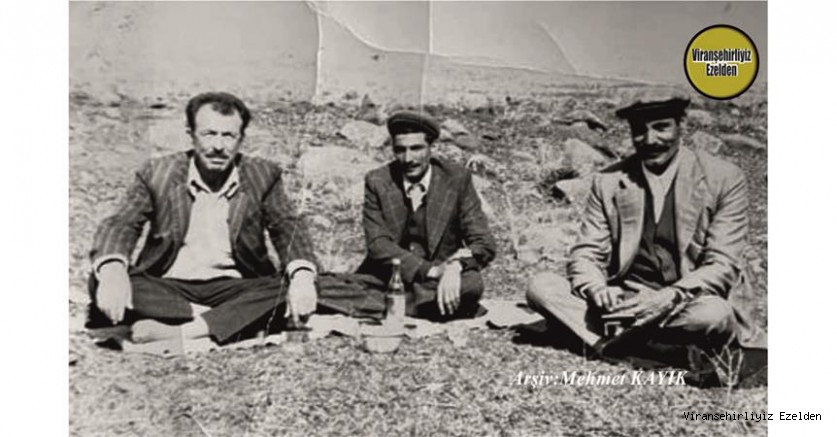 Viranşehir Vefat etmiş, Merhum Hacı Davut Bayraktar, Merhum Mehmet Koşar(Fırıncı Dayı) ve Merhum Hacı Ekmekçi