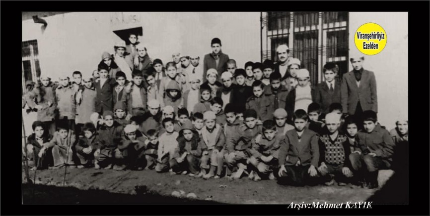 Viranşehir Yeni Mahalle Hıcık Camisi Kur’an 1984 Yılında Çekilmiş, Hakkı Çıdacı ve Arkadaşları