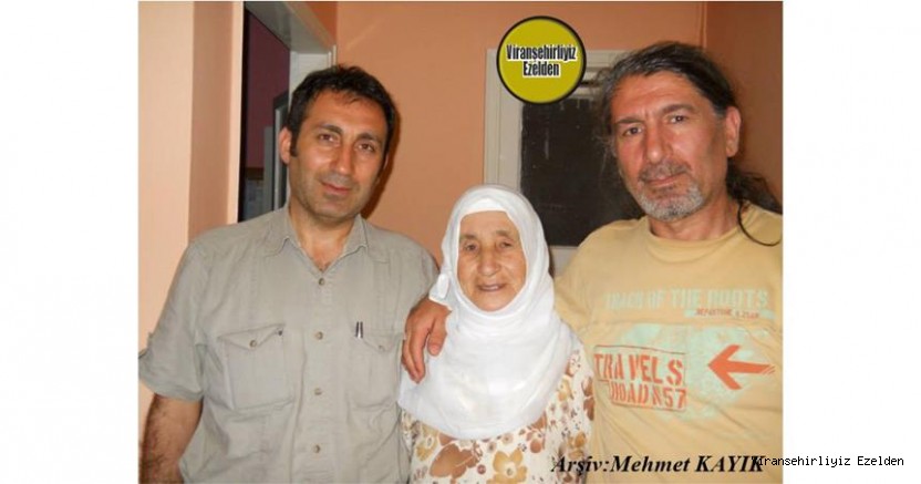 Yeşilçam Film Yönetmeni Esat Şekeroğlu, Kardeşi Ulusal Gazeteci Mustafa Şekeroğlu ve Değerli anneleri Merhume Bedriye Şekeroğlu